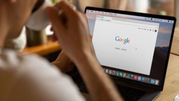 Η Google «κόβει» την επισκεψιμότητα των ειδήσεων