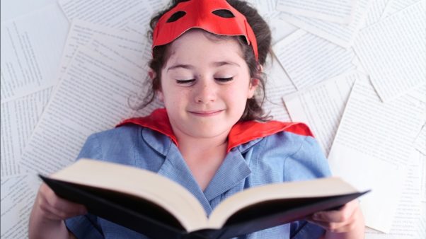 Ο Απρίλιος μήνας βιβλίου για τον ΟΣΔΕΛ: Καμπάνια για την έρευνα «Παιδί και ανάγνωση»